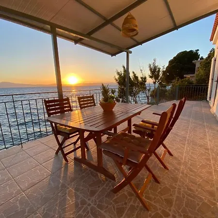 Sea House Kitries Casa de Férias