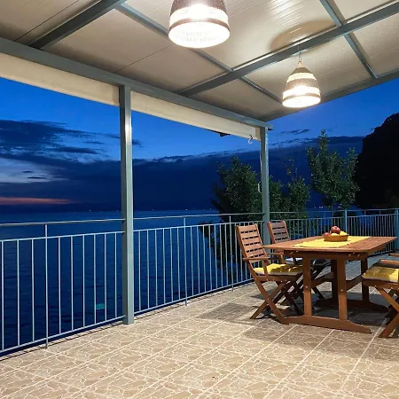 Holiday home Sea House Kitries *